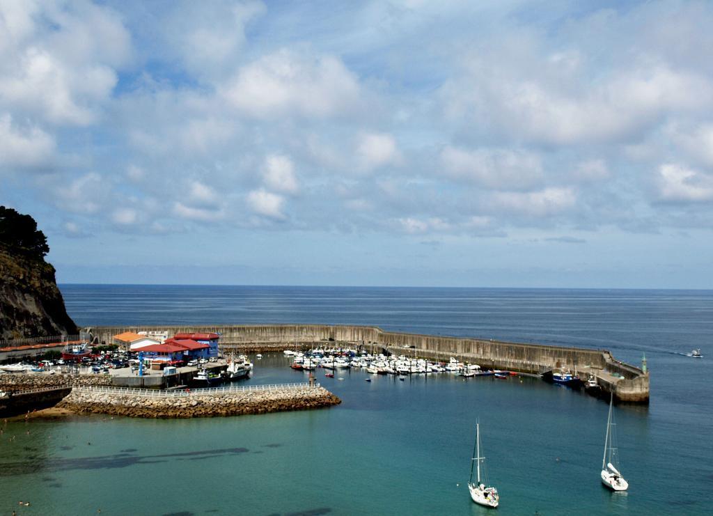 Hotel Lastres Miramar Bagian luar foto